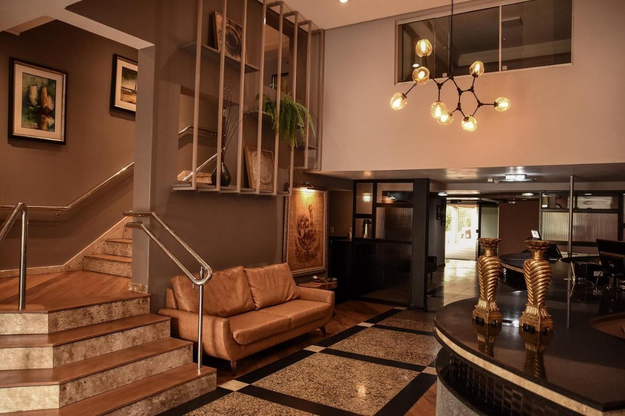 Regente Hotel ปาตูบรังกู ภายนอก รูปภาพ