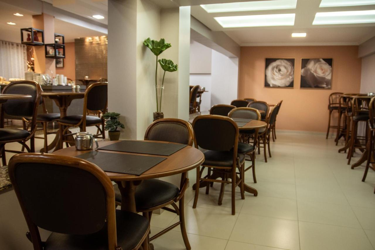 Regente Hotel ปาตูบรังกู ภายนอก รูปภาพ